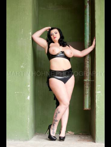 Lady Doren de Mont 21