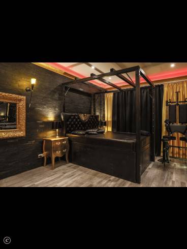 ELEGANCE Etablierte Adresse- PREMIUM Studio 27