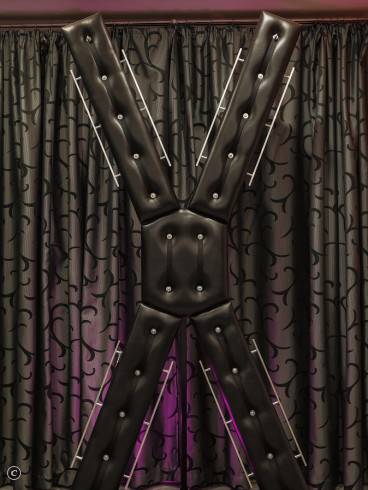 ELEGANCE Etablierte Adresse- PREMIUM Studio 51