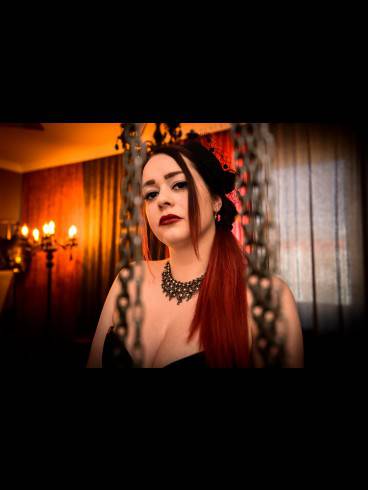 -Skinny Selina- SM LOUNGE 3
