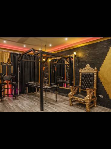 ELEGANCE Mietlocations / Studios 15