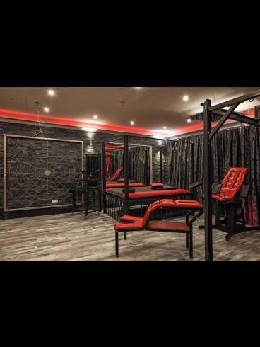 ELEGANCE Mietlocations / Studios 23