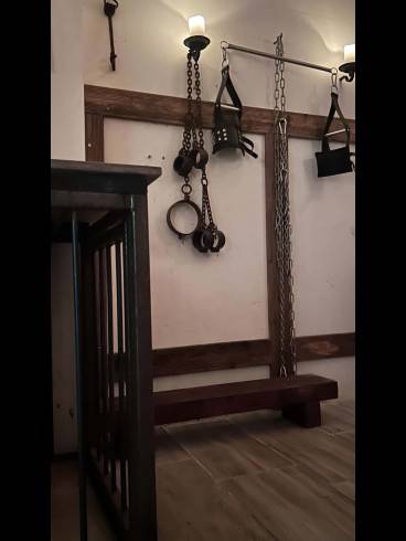 Gruppenerziehung - Fetisch - BDSM und Bi Spiele 3