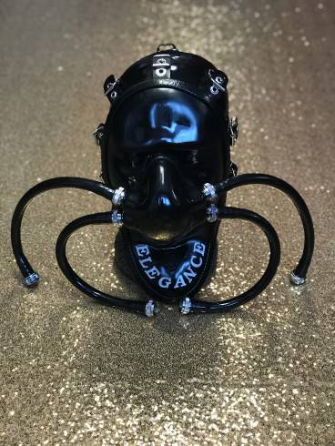 E L E G A N C E Latex & Heavy Rubber -Gummi 13